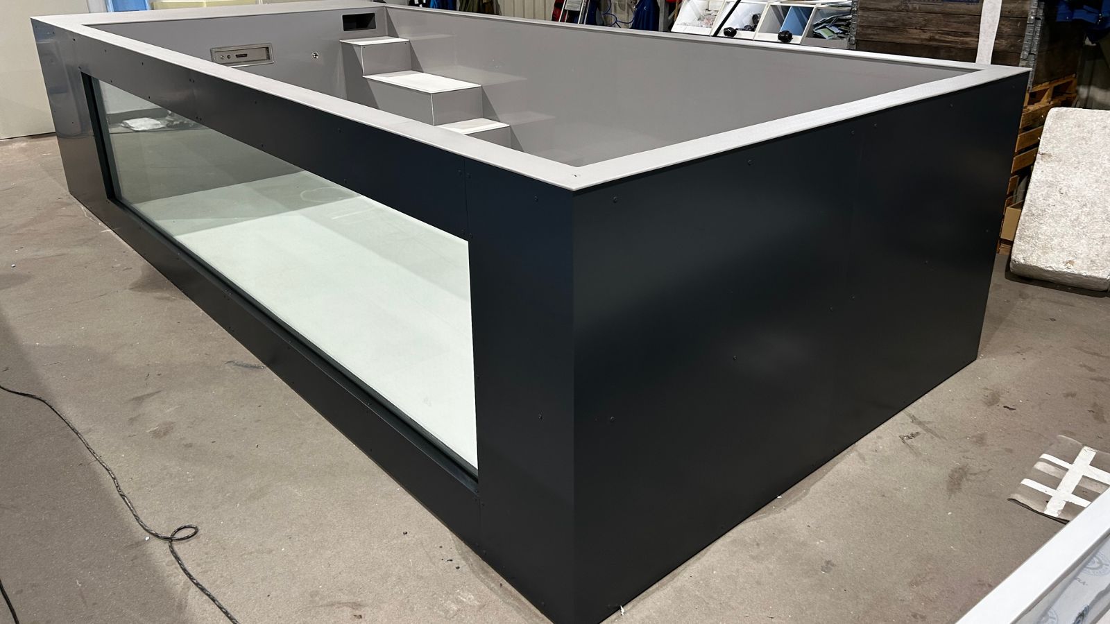 Piscina de polipropileno 6,5 mx 2,5 m com 4 m de janela da piscina
