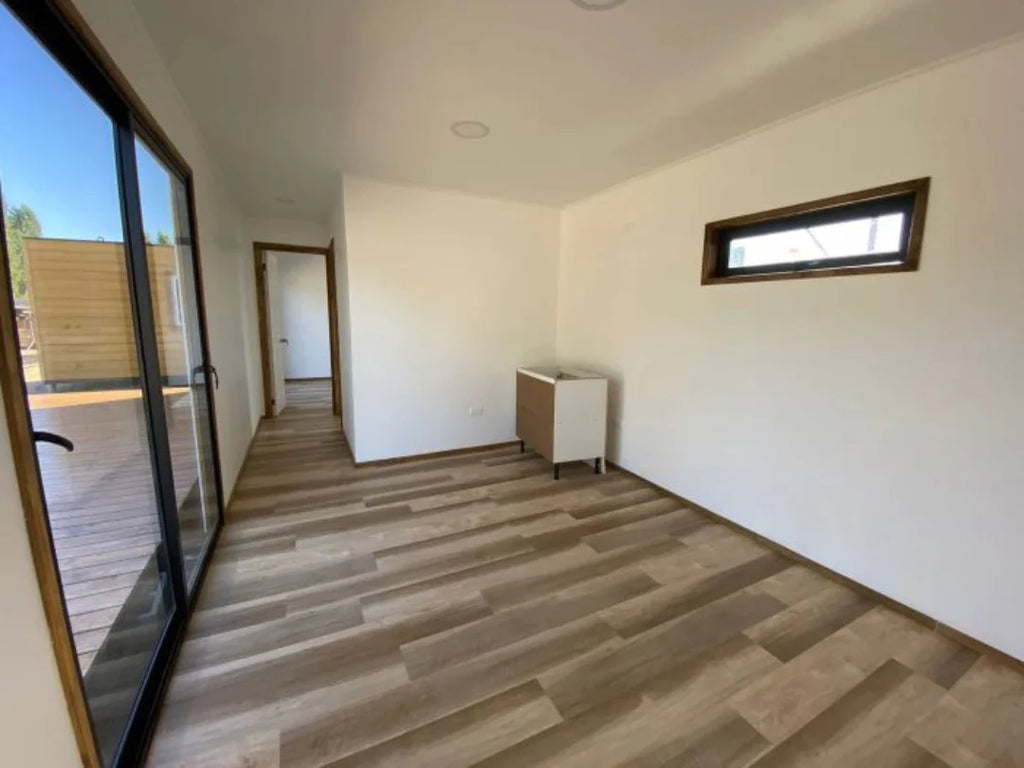 CASA de CARPINTEIRO 12X3,0MT / 2 QUARTOS